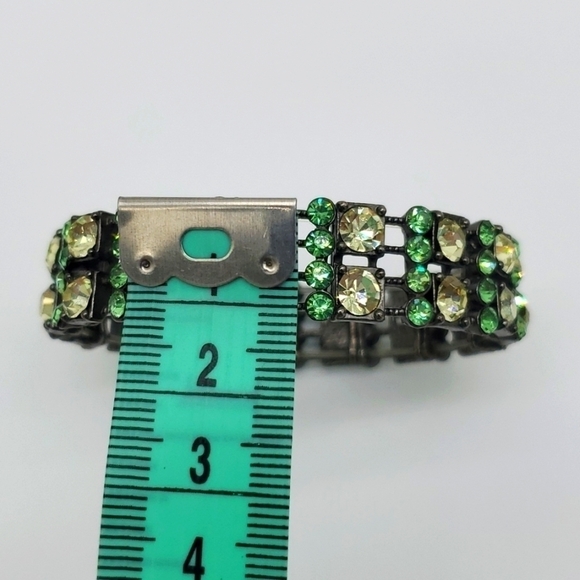 Crystal Multi-Color Stretchy Bracelet - Picture 6 of 11